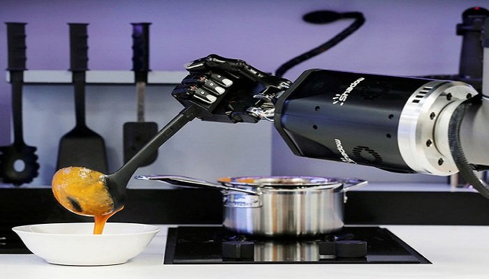 foto robochef si robot yang pandai memasak
