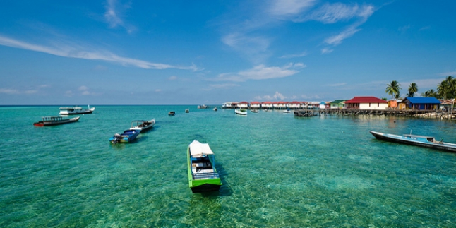 Pulau Derawan (Sooperboy)