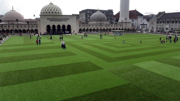 Taman Alun-Alun Bandung (Tribunnews)