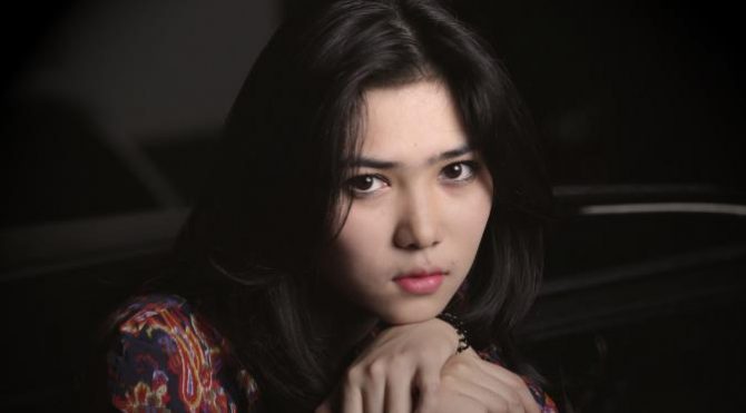 Isyana Sarasvati (Bintang)