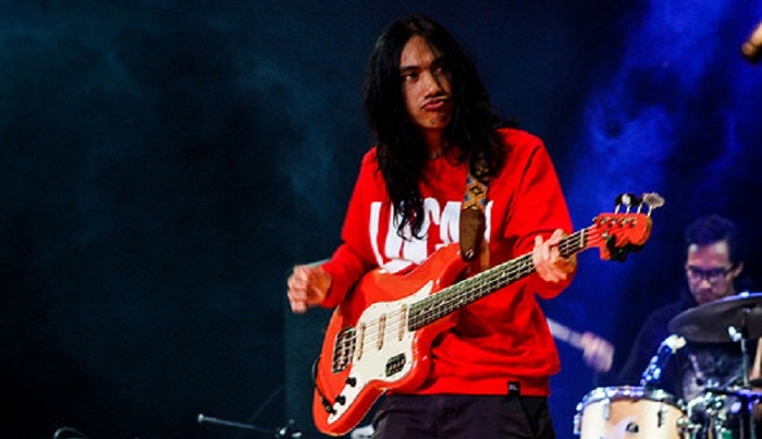 Rilis Album Solo, Bassist Barasuara Beralih Main Gitar 