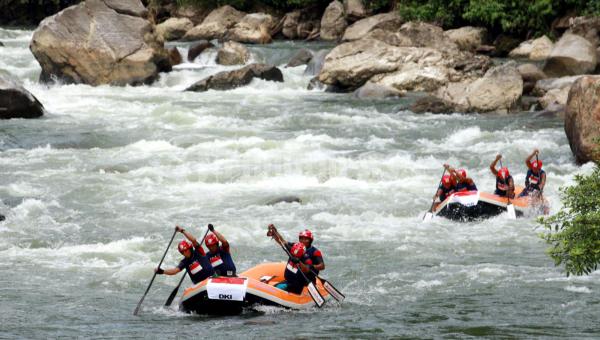 Sungai Alas tribunnews.com 5 Spot Rafting Paling Kece di Indonesia yang Siap Uji Adrenalin Kamu