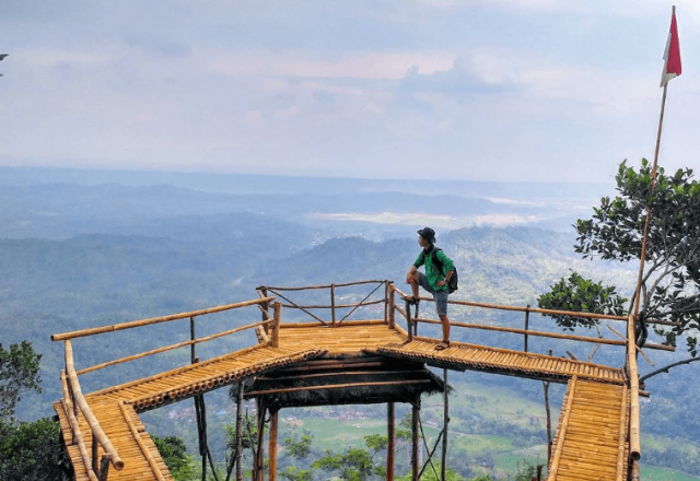 Rumah Pohon Purbalingga pastiguna.com 5 Rumah Pohon Terindah yang Lagi Jadi Berita Banget