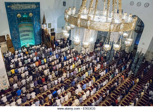 jul 28 2014 st petersburg russia muslims pray inside the home saint e5g3cg