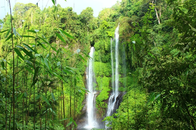 Air Terjun Sekumpul buleleng.dewatanews.com 5 Surga Tersembunyi di Bali yang Pesonanya Masih Belum Terjamah