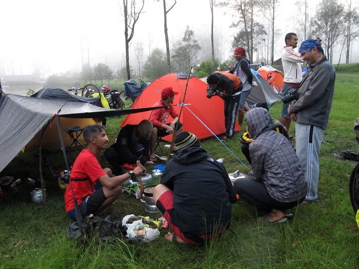 Camping Perjalananbayu