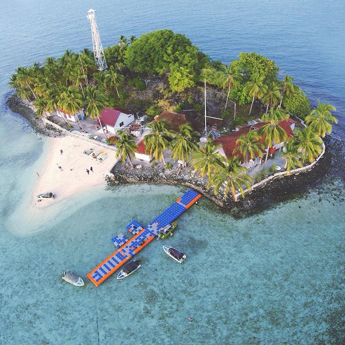 Pulau Samber Gelap Instagram 5 Surga Tersembunyi yang Cuma Ada di Indonesia, Wajib Didatangi Bagi Traveler!