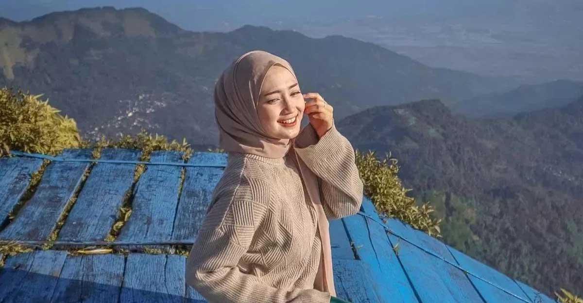 Gunung Telomoyo, Sensasi di Atas Awan Naik Motor