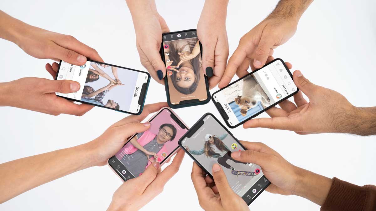 Tren Media Sosial 2026: E-Commerce Makin Dominan 8 Tren Media Sosial 2026: E-Commerce Makin Dominan